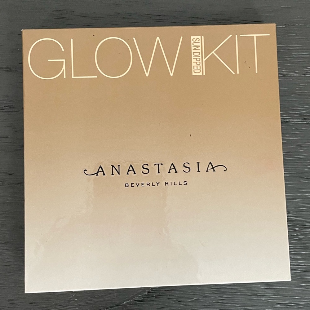 Anastasia Beverly Hills Glow Kit